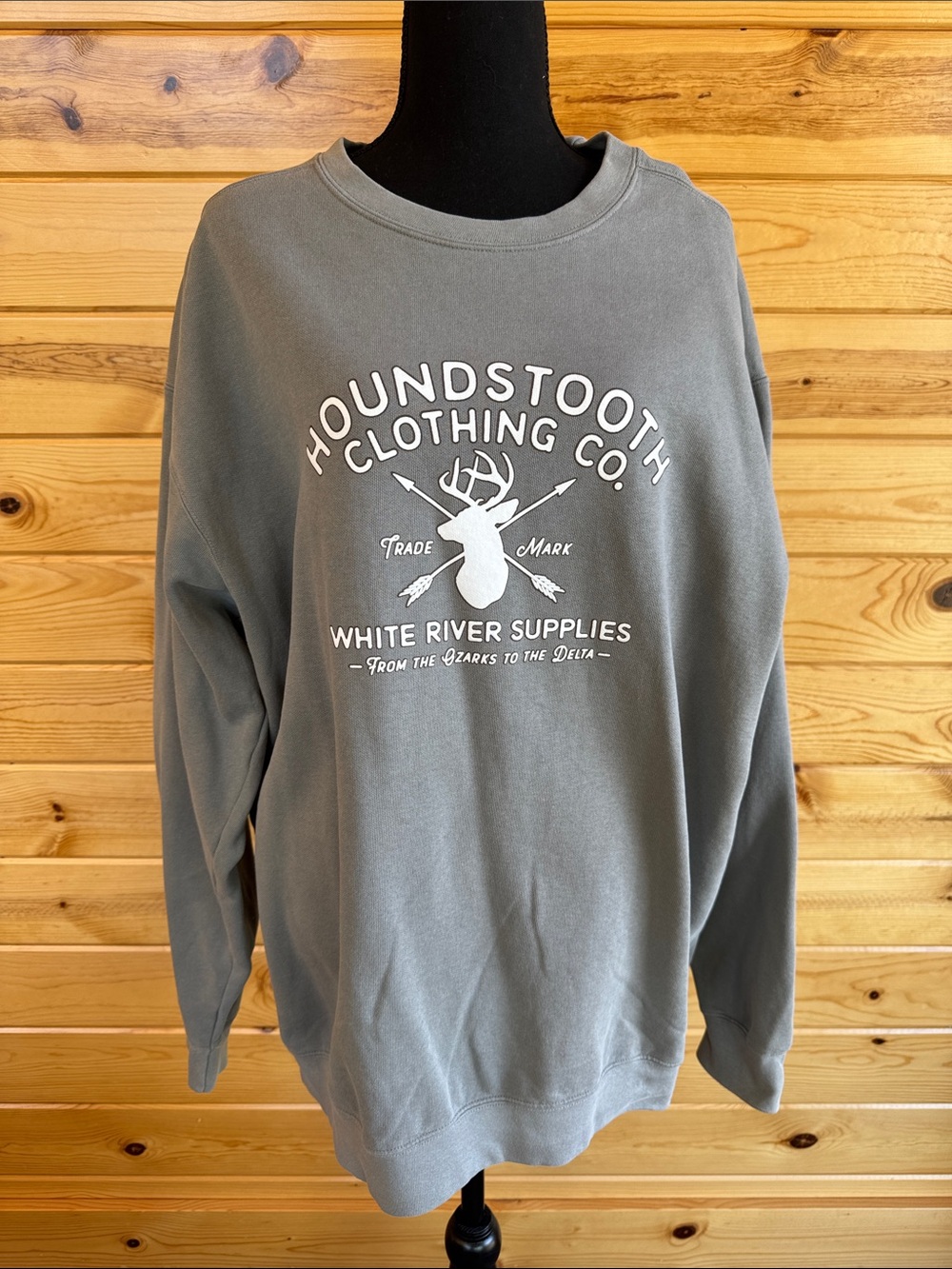 Houndstooth Comfort Colors Men's Crewneck Sweatshirt in Gray with White Logo